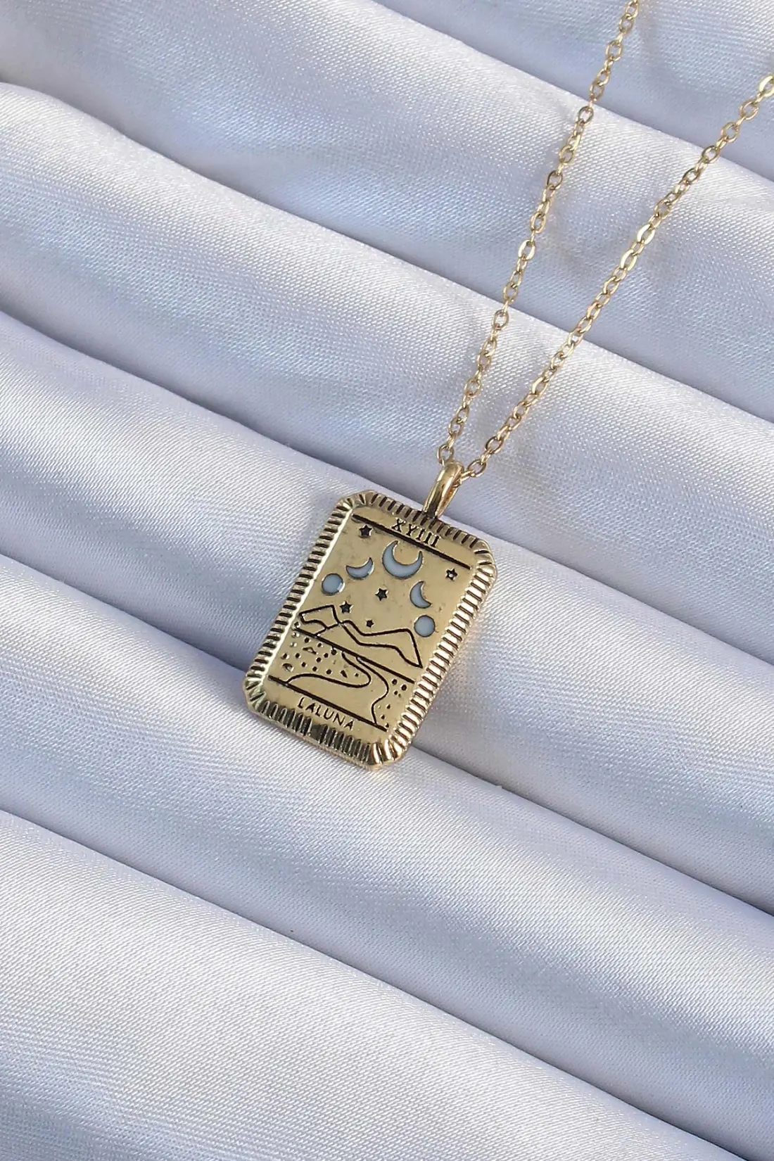 316L Çelik Zincir Eskitme Gold Renk Ay Figürlü Tarot Kolye
