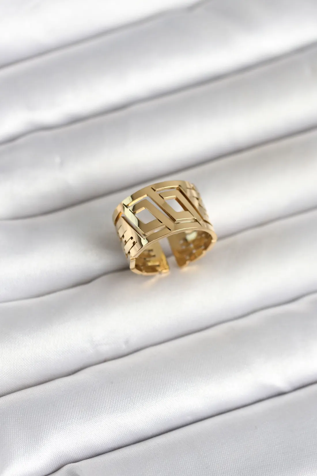 316L Çelik Gold Renk Geometrik Model Kadın Yüzük