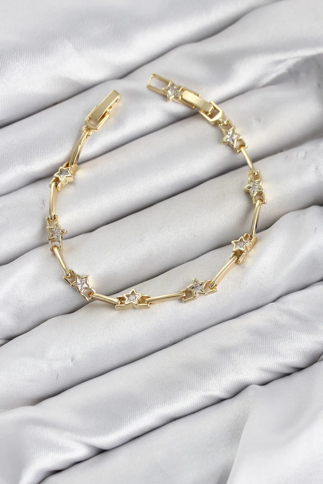CM Gold Renk Yıldız Model Zirkon Taşlı Pirinç Kadın Bileklik