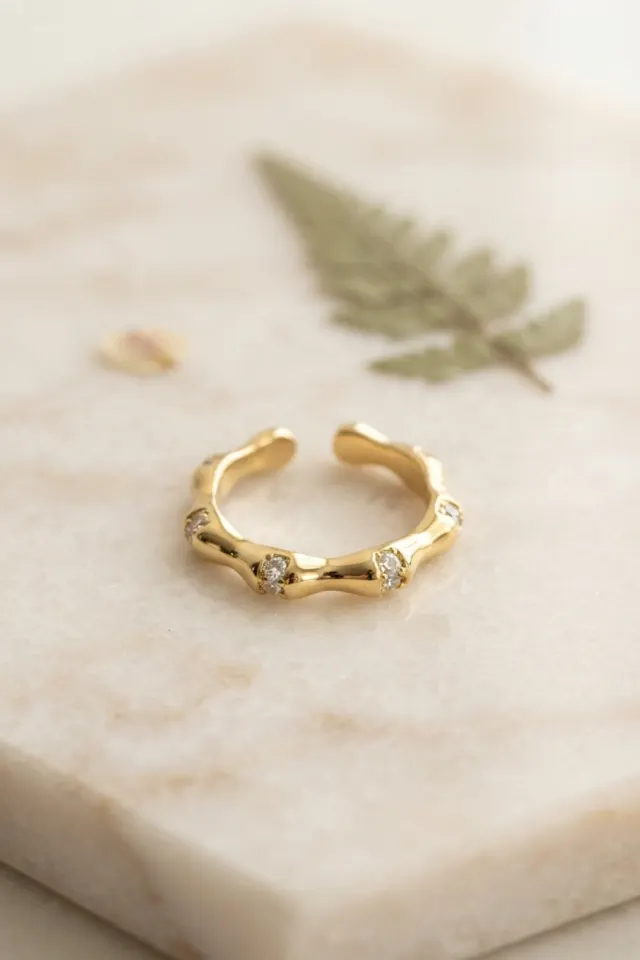 Gold Renk Kemik Model Zirkon Taşlı Kadın Yüzük